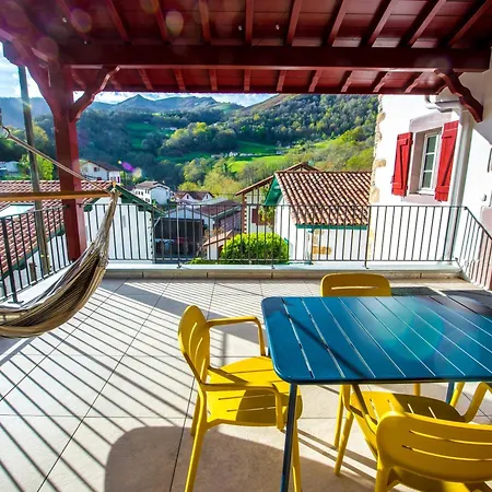 Logis Erreguina 2* Banca