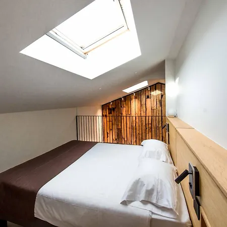 Logis Erreguina 2* Banca