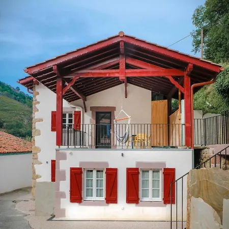 Logis Erreguina