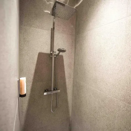 Hotel Logis Erreguina