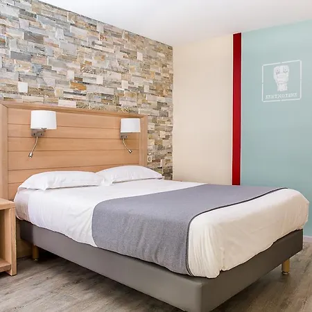 Hotel Logis Erreguina