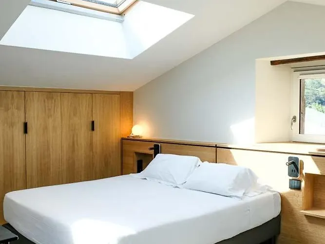 Otel Logis Erreguina 2*