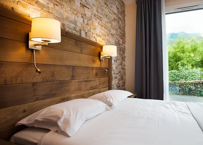 Otel Logis Erreguina