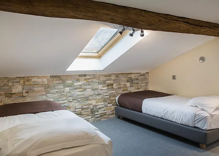 Otel Logis Erreguina 2*